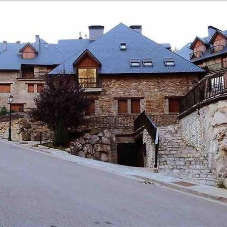 Elegante Apartamento En Escarrilla Con Vistas Al Valle Luaran gambar